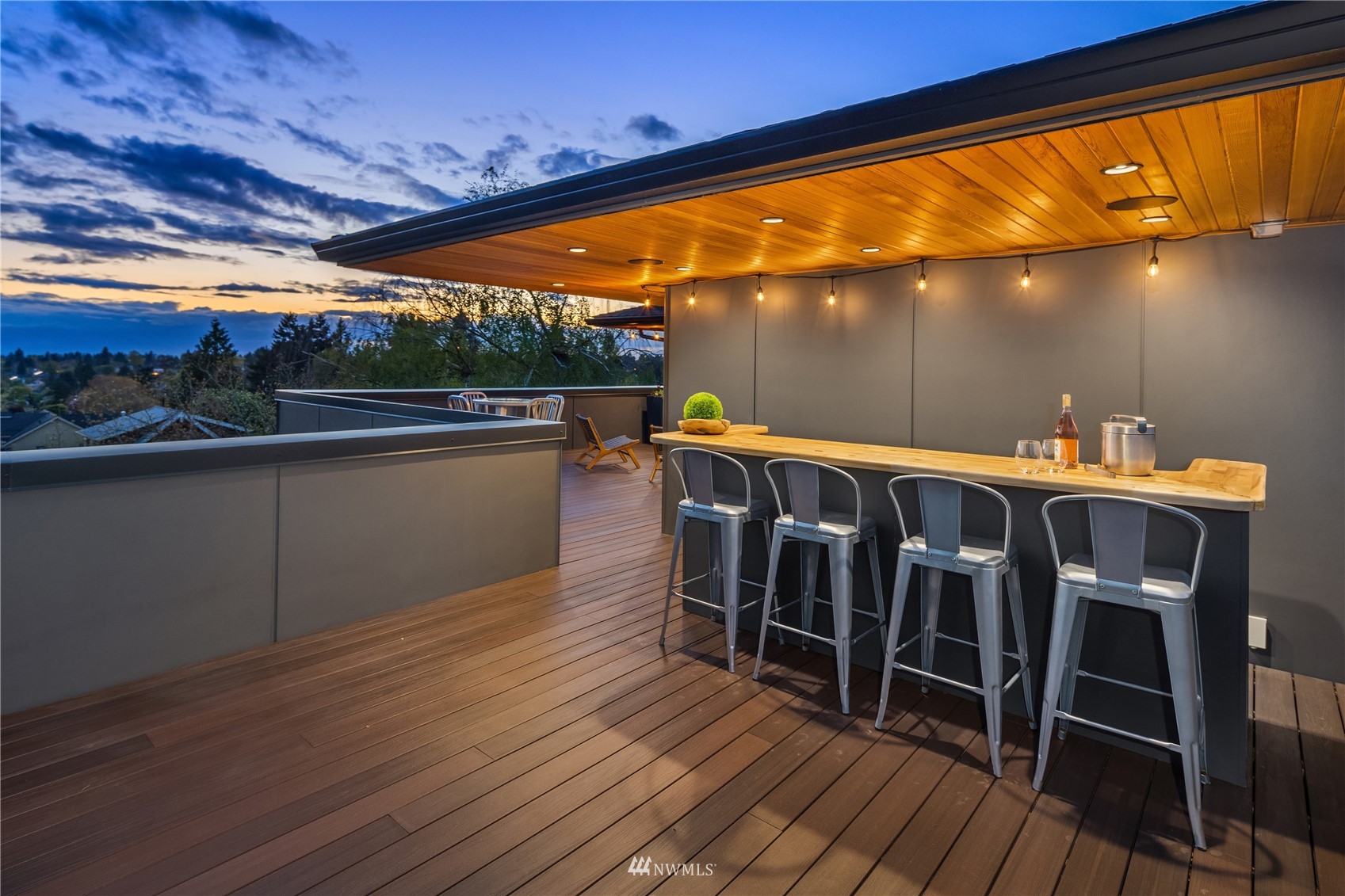 111 North 76th Street Seattle, WA 98103 - Photo 31 of 40 a outdoor view with a sitting space