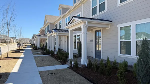 $2,899 | 9443 Speaker Drive, Frisco, TX 75035