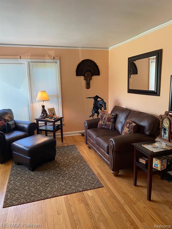 12651 9 Mile Road South Lyon, MI 48178 - Photo 2 of 8