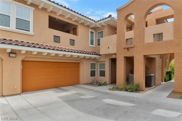 $2,300 | 11885 Tevare Lane, Unit 1092, Las Vegas, NV 89138