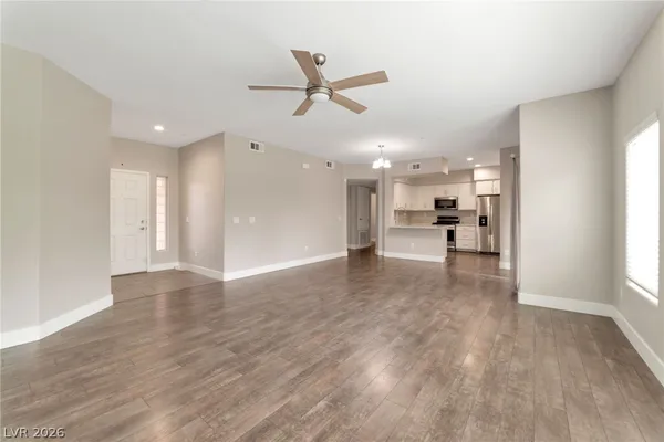 $2,300 | 11885 Tevare Lane, Unit 1092, Las Vegas, NV 89138