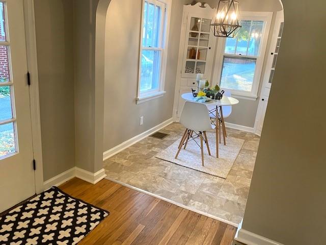 2402 Maple Street Columbus, IN 47201 - Photo 11 of 41 Gallery Image 11