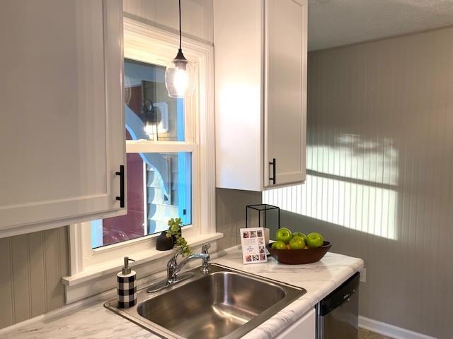 2402 Maple Street Columbus, IN 47201 - Photo 16 of 41 Gallery Image 16
