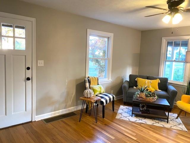 2402 Maple Street Columbus, IN 47201 - Photo 6 of 41 Gallery Image 6