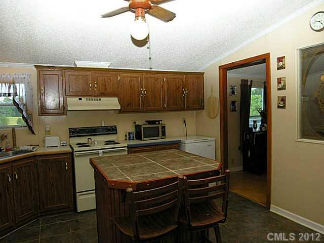 3275 Lambert Road Mount Pleasant, NC 28124 - Photo 4 of 16 Gallery Image 4