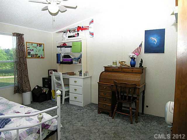 3275 Lambert Road Mount Pleasant, NC 28124 - Photo 9 of 16 Gallery Image 9