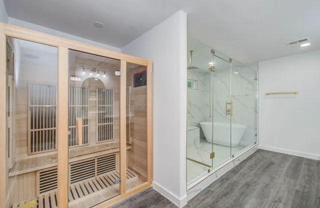 $1,600 | 580 Brandon Road, Conroe, TX 77302