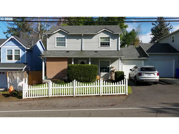 844 Southeast 117th Avenue, Portland, OR 97216