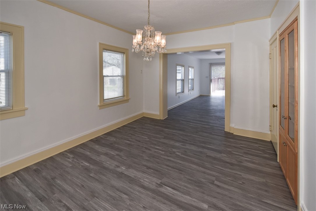 3455 Helen Road Shaker Heights, OH 44122 - Photo 12 of 29 Gallery Image 12