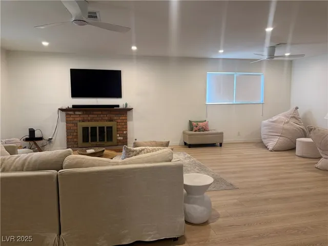 $3,200 | 3611 Rosewood Street, Las Vegas, NV 89103