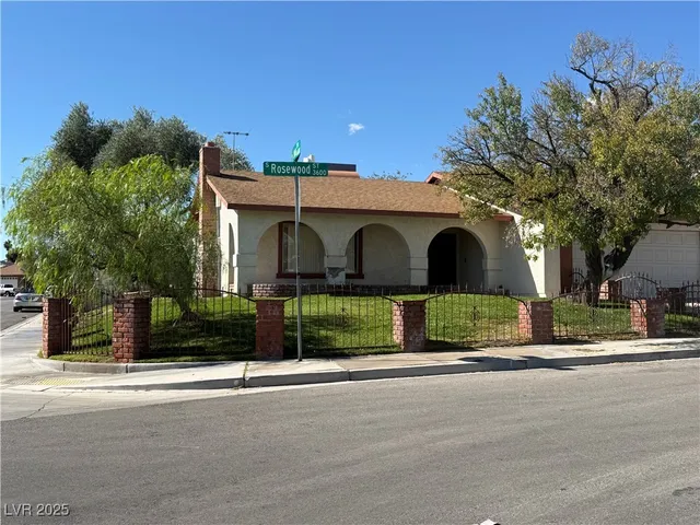 $3,200 | 3611 Rosewood Street, Las Vegas, NV 89103