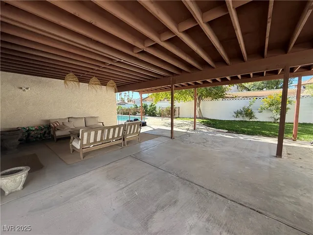 $3,200 | 3611 Rosewood Street, Las Vegas, NV 89103