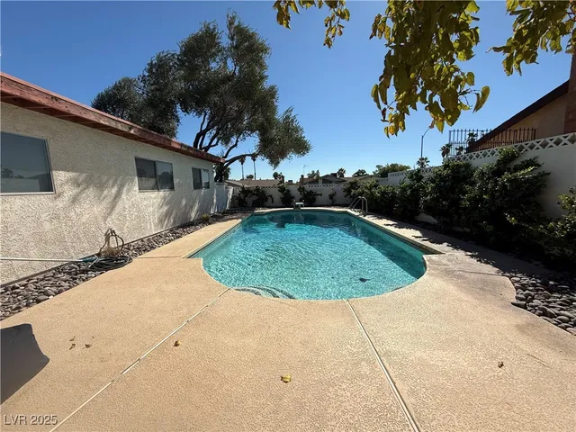$3,200 | 3611 Rosewood Street, Las Vegas, NV 89103
