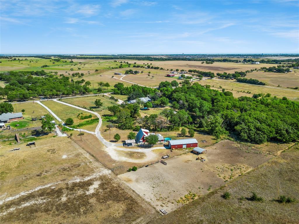 518 Warren Road Lorena, TX 76655 - Photo 29 of 35 Gallery Image 29