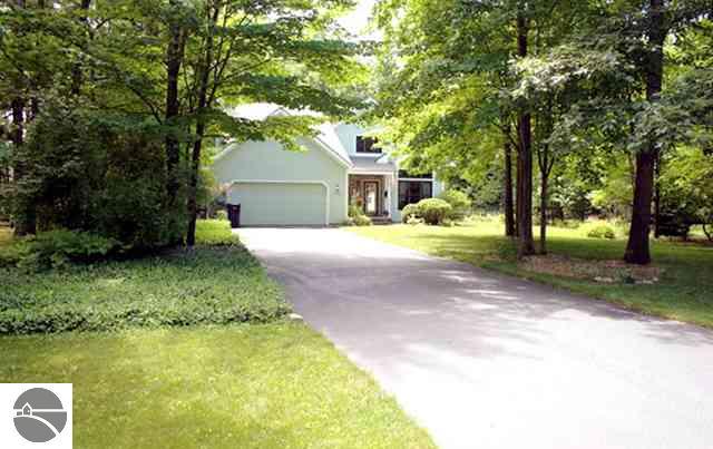 3572 Lone Lookout Road Traverse City, MI 49686 - Photo 16 of 25 1728813-15.JPG
