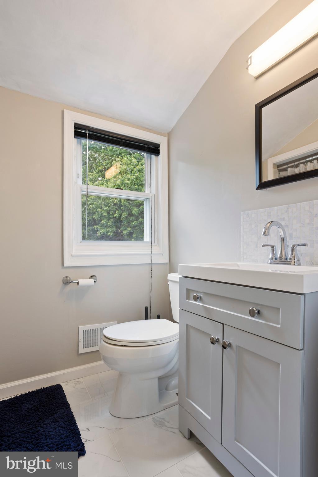 1015 Dale Road Secane, PA 19018 - Photo 18 of 24