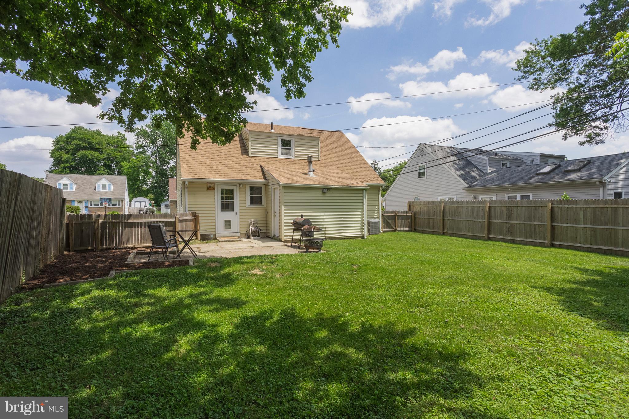 1015 Dale Road Secane, PA 19018 - Photo 20 of 24