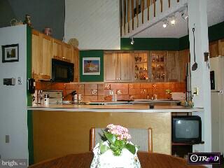 830 Meadowview Road Kennett Square, PA 19348 - Photo 3 of 6 Gallery Image 3