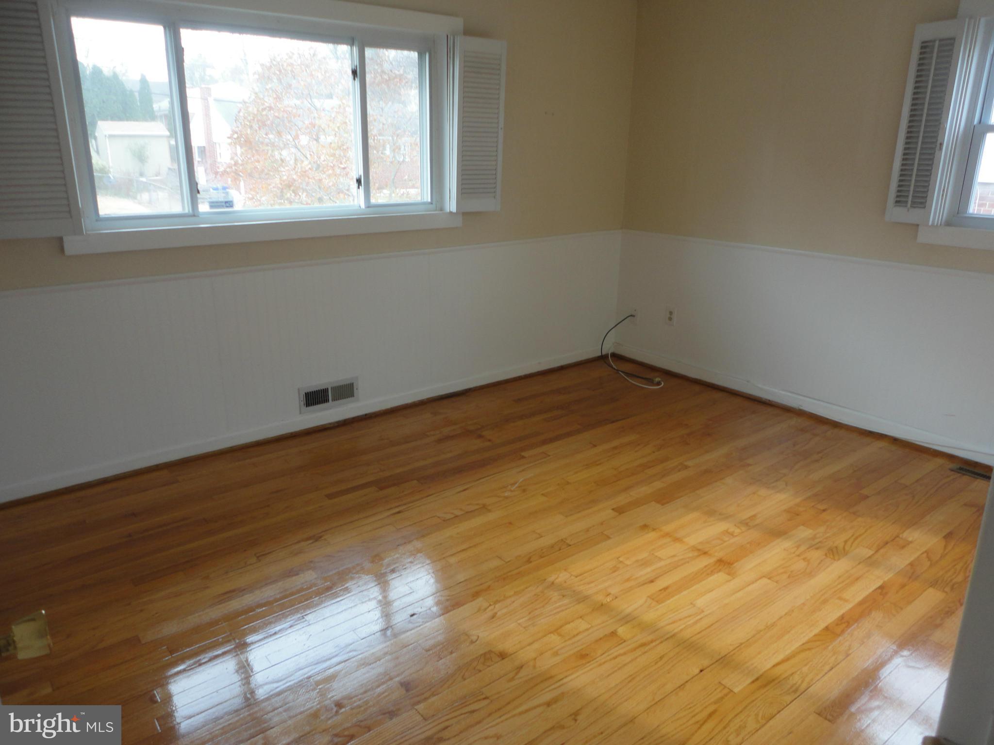 2913 Harris Avenue Silver Spring, MD 20902 - Photo 11 of 30 Bedroom (Master)