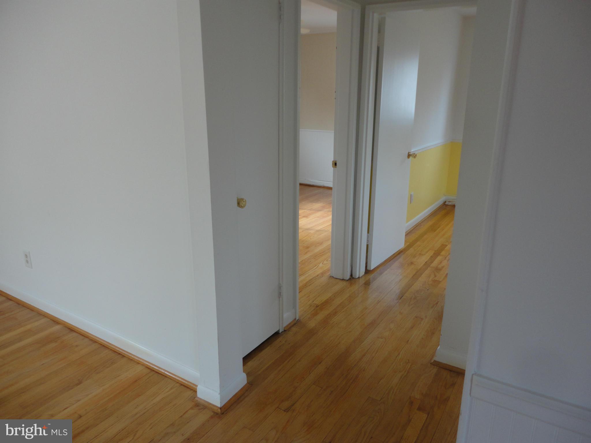 2913 Harris Avenue Silver Spring, MD 20902 - Photo 10 of 30 Interior (General)