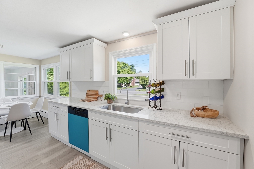 83 Druid Hill Road Springfield, MA 01129 - Photo 12 of 42