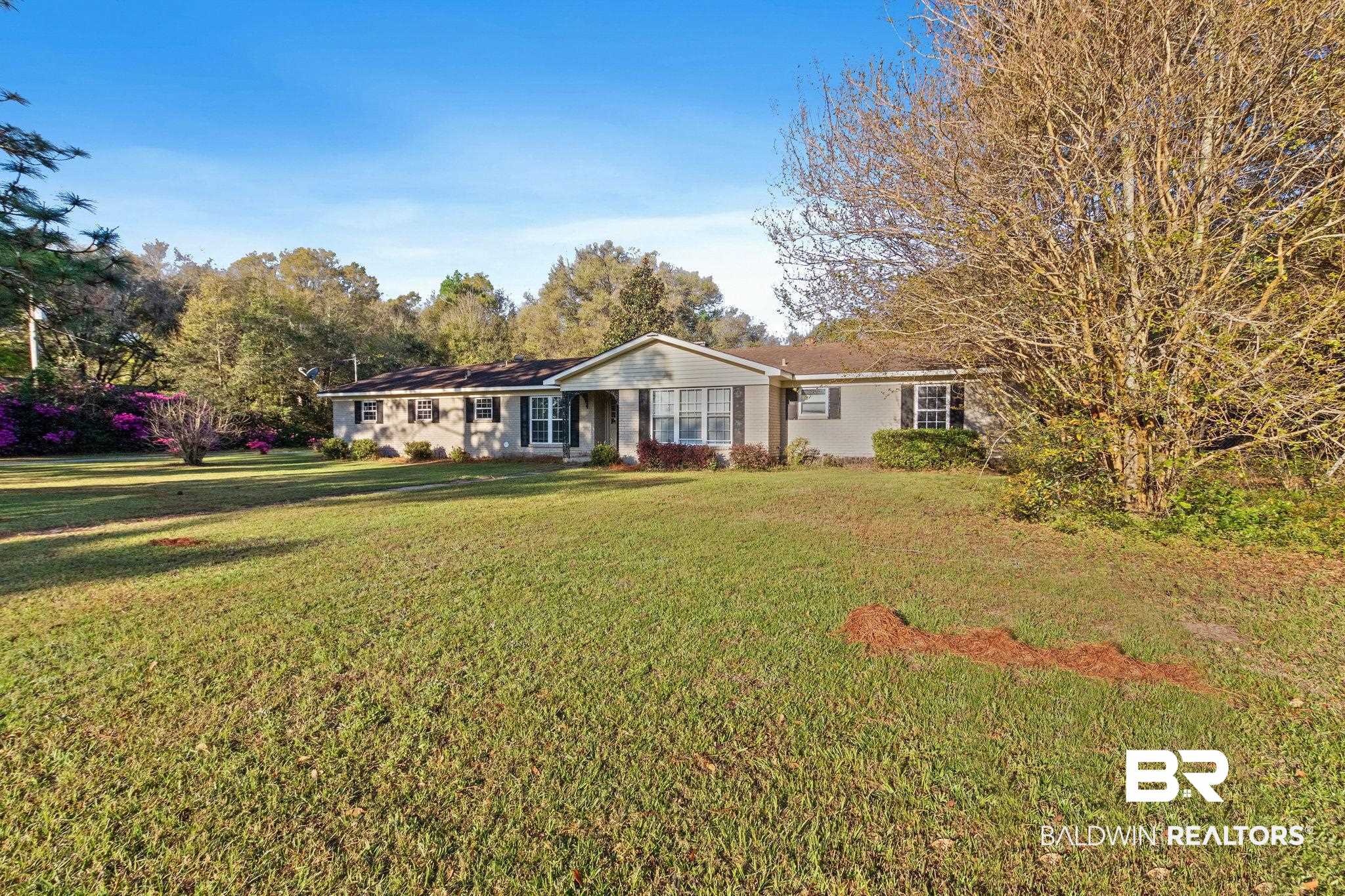 3864 Leroy Stevens Road Mobile, AL 36619 - Photo 2 of 33 Single story home with a front yard
