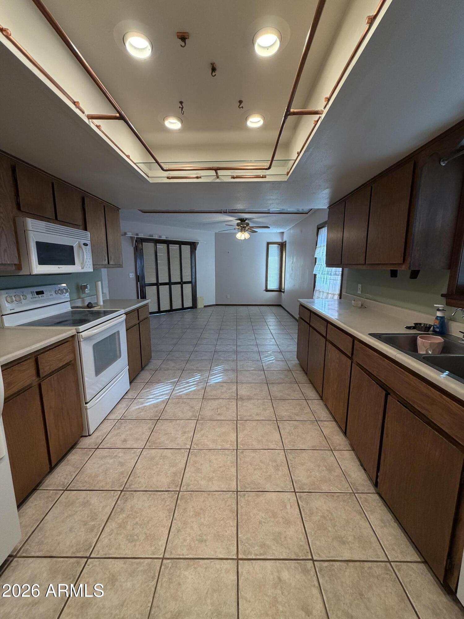 4042 East Pueblo Road Cottonwood, AZ 86326 - Photo 13 of 37 20260827_151148962_iOS