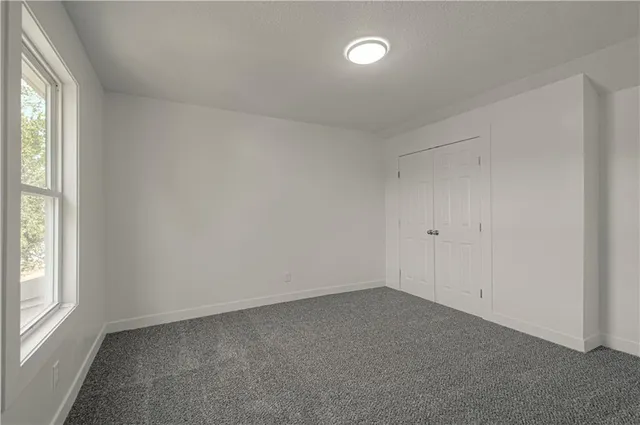 $179,000 | 134 Bellaire Avenue, Kansas City, MO 64123