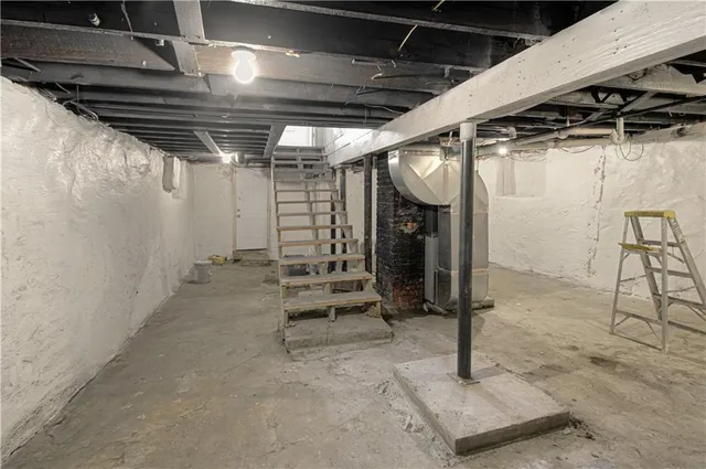 $179,000 | 134 Bellaire Avenue, Kansas City, MO 64123