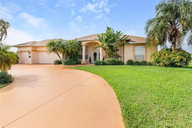 $599,000 | 245 Rotonda Boulevard North, Rotonda West, FL 33947