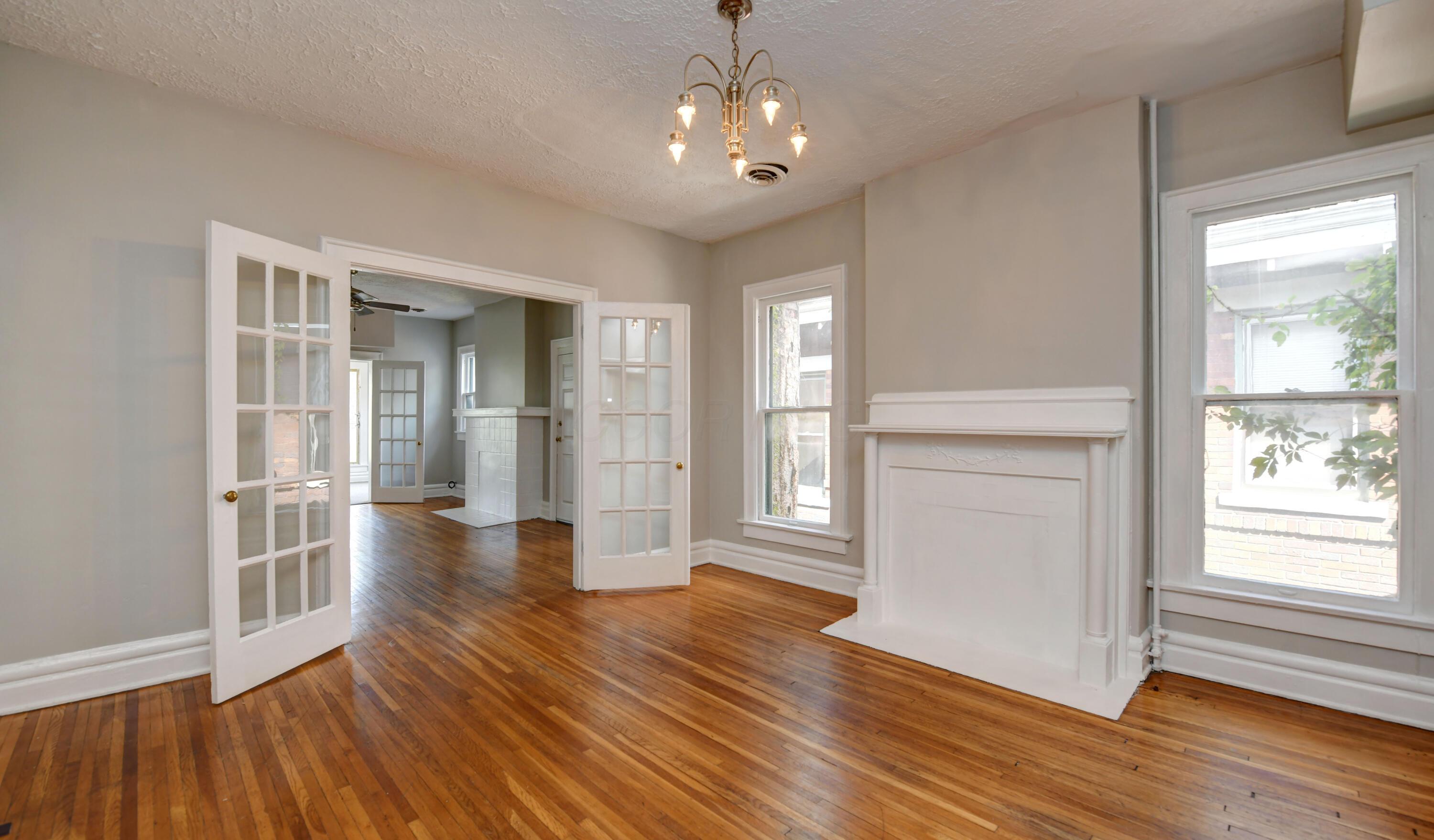 1427 1/2 Bryden Road Columbus, OH 43205 - Photo 14 of 24 Dining Room