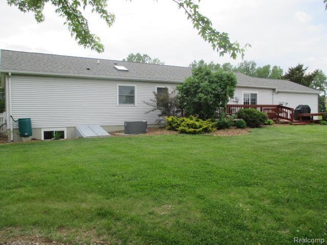 7459 Jackman Road Temperance, MI 48182 - Photo 3 of 20 3.JPG