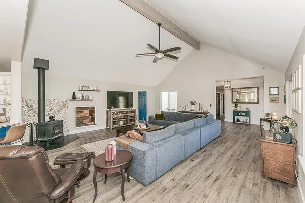 $650,000 | 27118 Redhawk Lane, Clovis, CA 93619