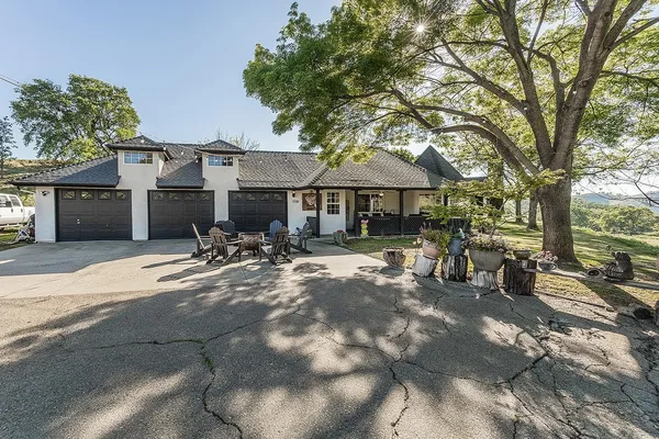 $650,000 | 27118 Redhawk Lane, Clovis, CA 93619
