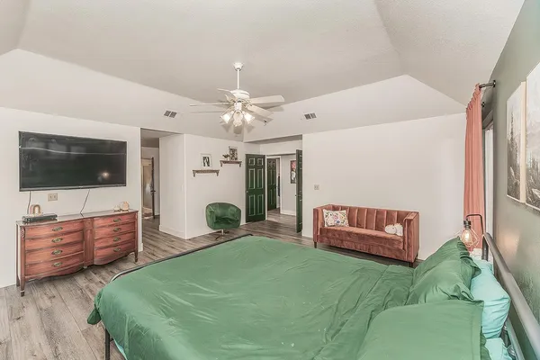 $650,000 | 27118 Redhawk Lane, Clovis, CA 93619
