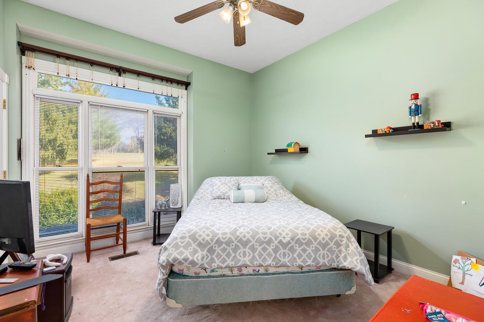 133 East Robertson Road Castalian Springs, TN 37031 - Photo 16 of 28 Guest bedroom with extra-large window!