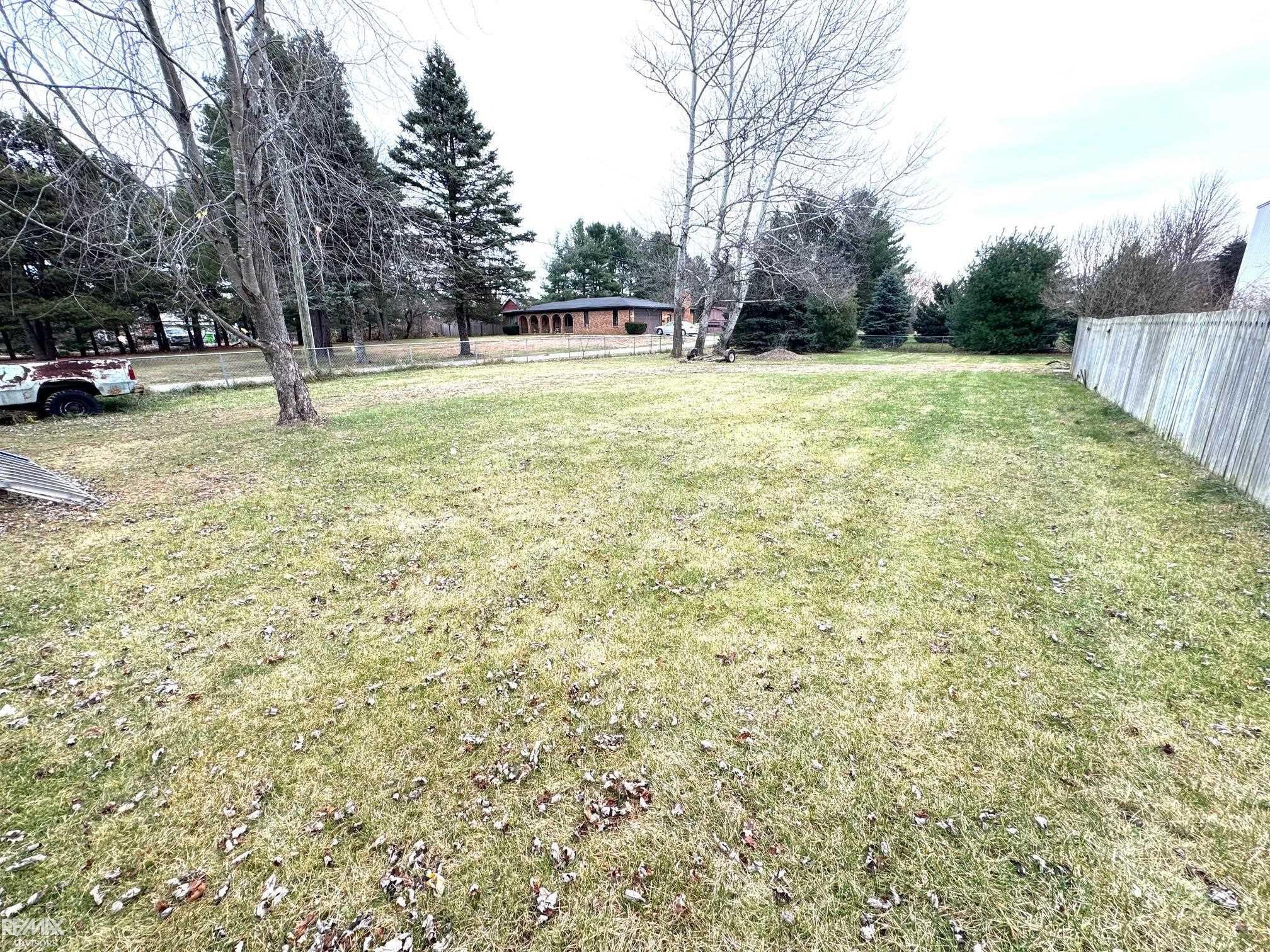 63590 Mound Road Washington, MI 48095 - Photo 20 of 21 50179408-70158EF5-C999-41D8-BAB1-13F5344AE5D7.JPG