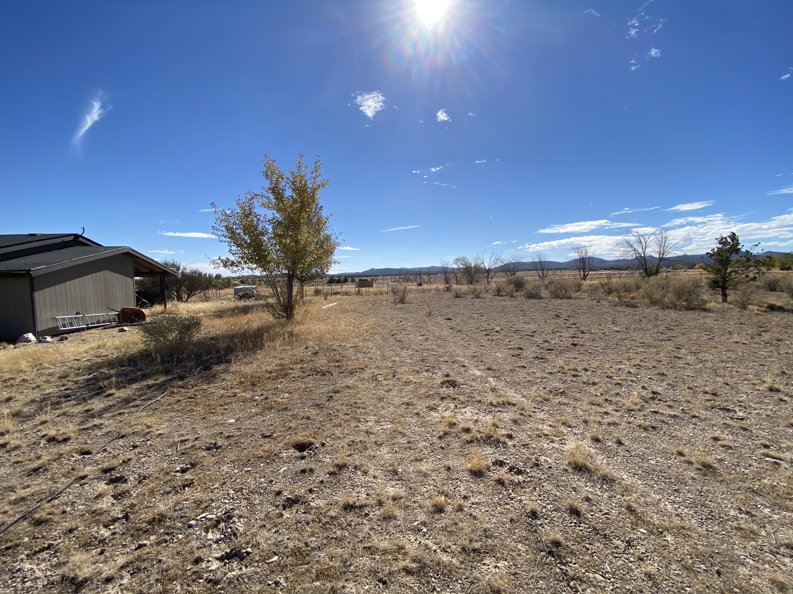 1715 Kings Court Road Paulden, AZ 86334 - Photo 7 of 25 David Droit - IMG_0850