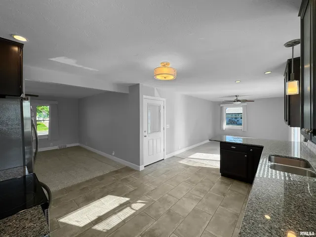 $245,000 | 201 Northeast Cross Street, Mount Sterling, IL 62353