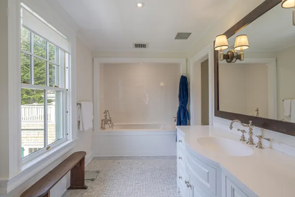 $4,950,000 | 28 Harborside Road, Mount Desert, ME 04662