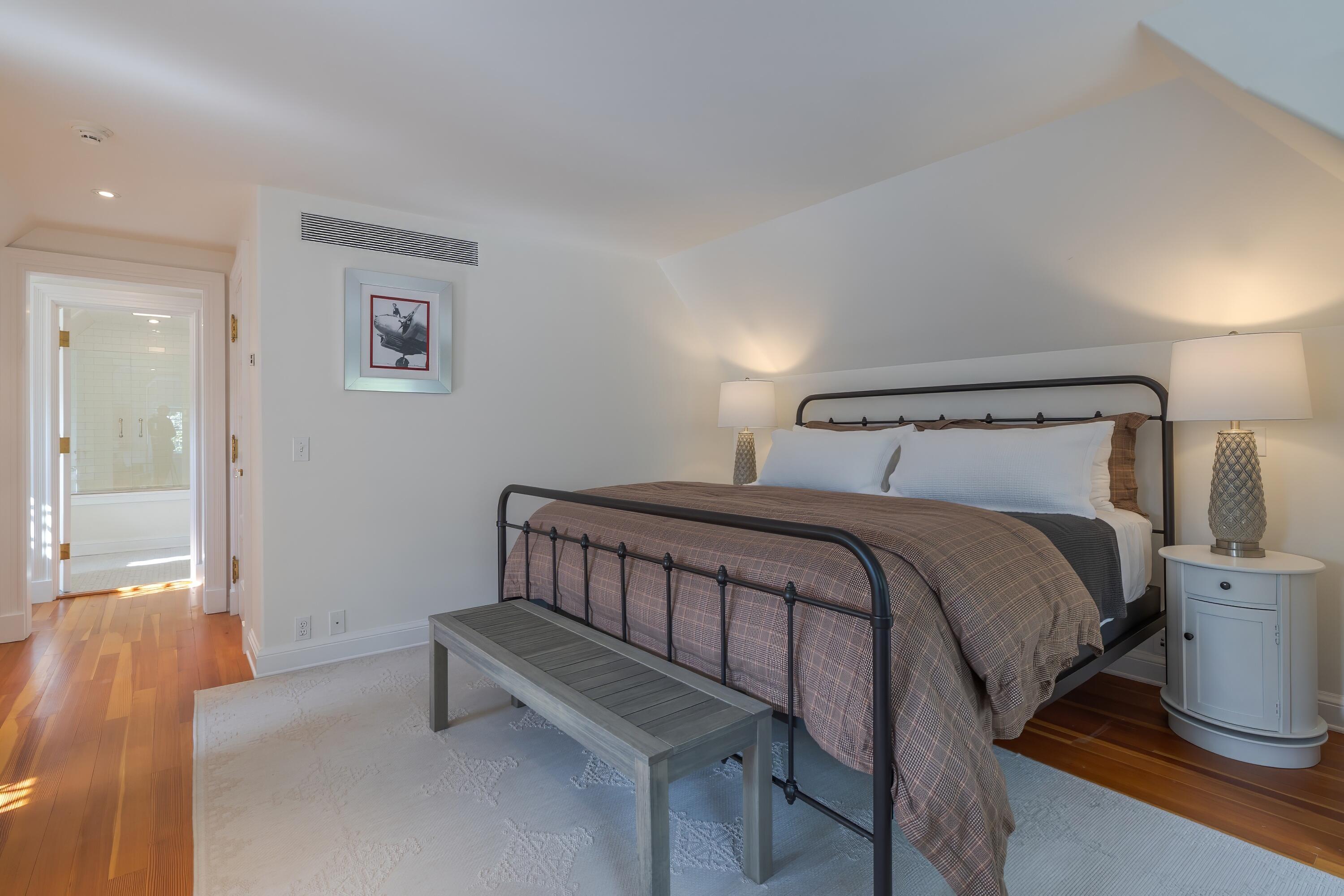 28 Harborside Road Mount Desert, ME 04662 - Photo 29 of 41 Suite #4