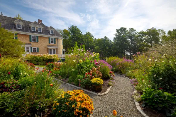 $4,950,000 | 28 Harborside Road, Mount Desert, ME 04662