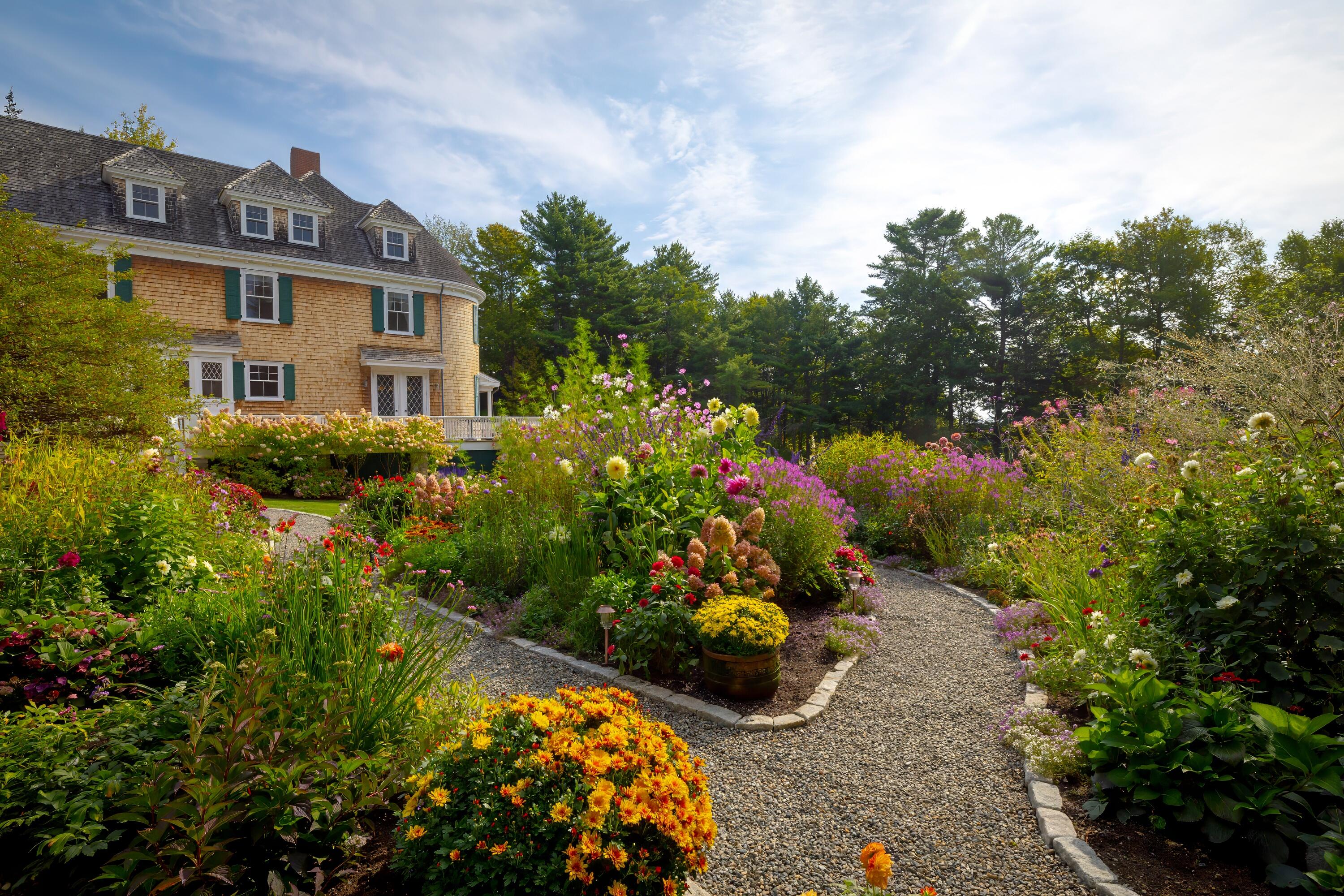 28 Harborside Road Mount Desert, ME 04662 - Photo 34 of 41 Gardens