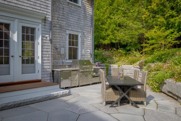 $4,950,000 | 28 Harborside Road, Mount Desert, ME 04662