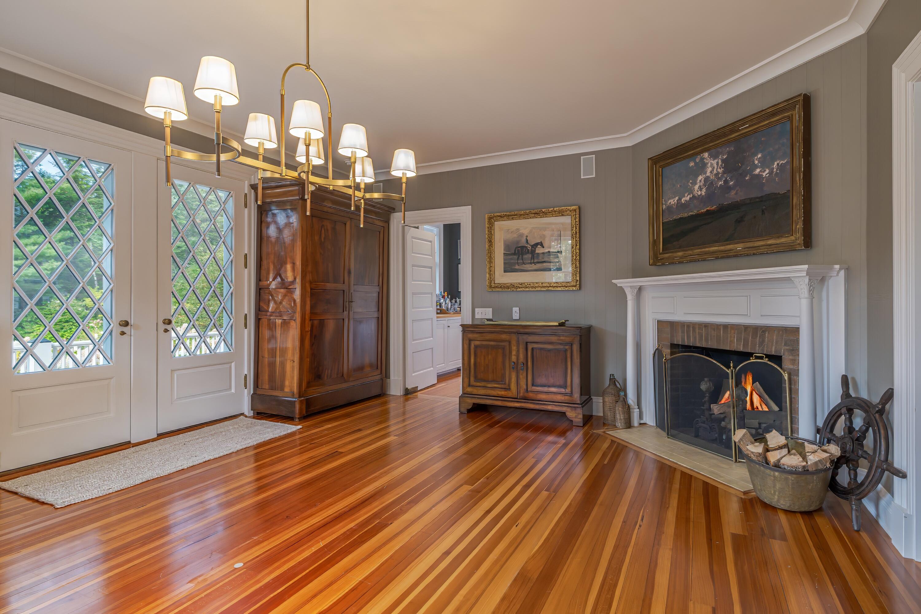 28 Harborside Road Mount Desert, ME 04662 - Photo 8 of 41 Dining Room