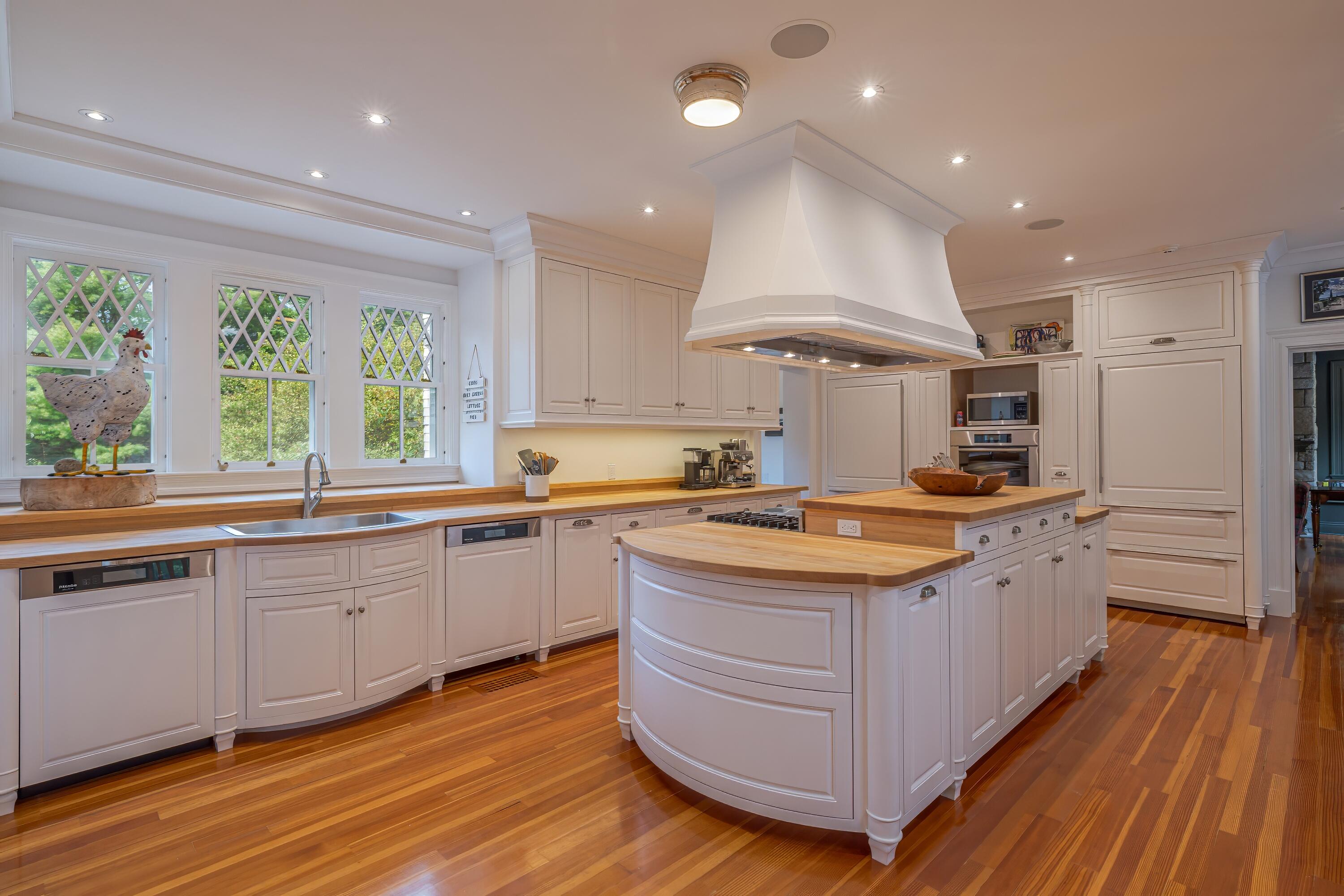 28 Harborside Road Mount Desert, ME 04662 - Photo 10 of 41 Kitchen