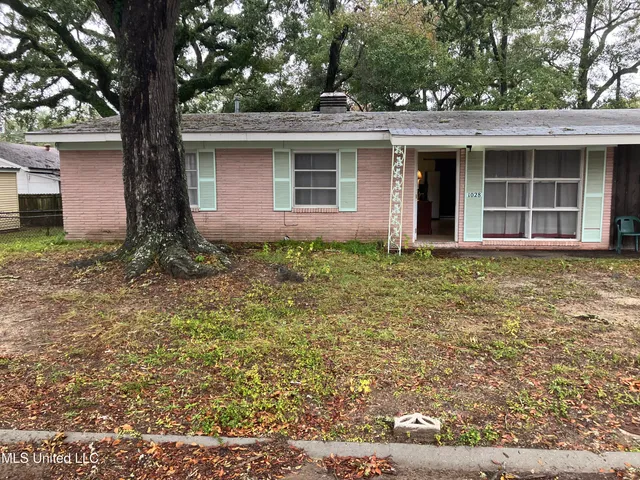 $89,900 | 1028 Esposito Street, Biloxi, MS 39530