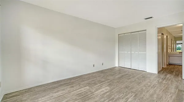 $2,000 | 7880 Palm Aire Lane, Unit 203, Sarasota, FL 34243