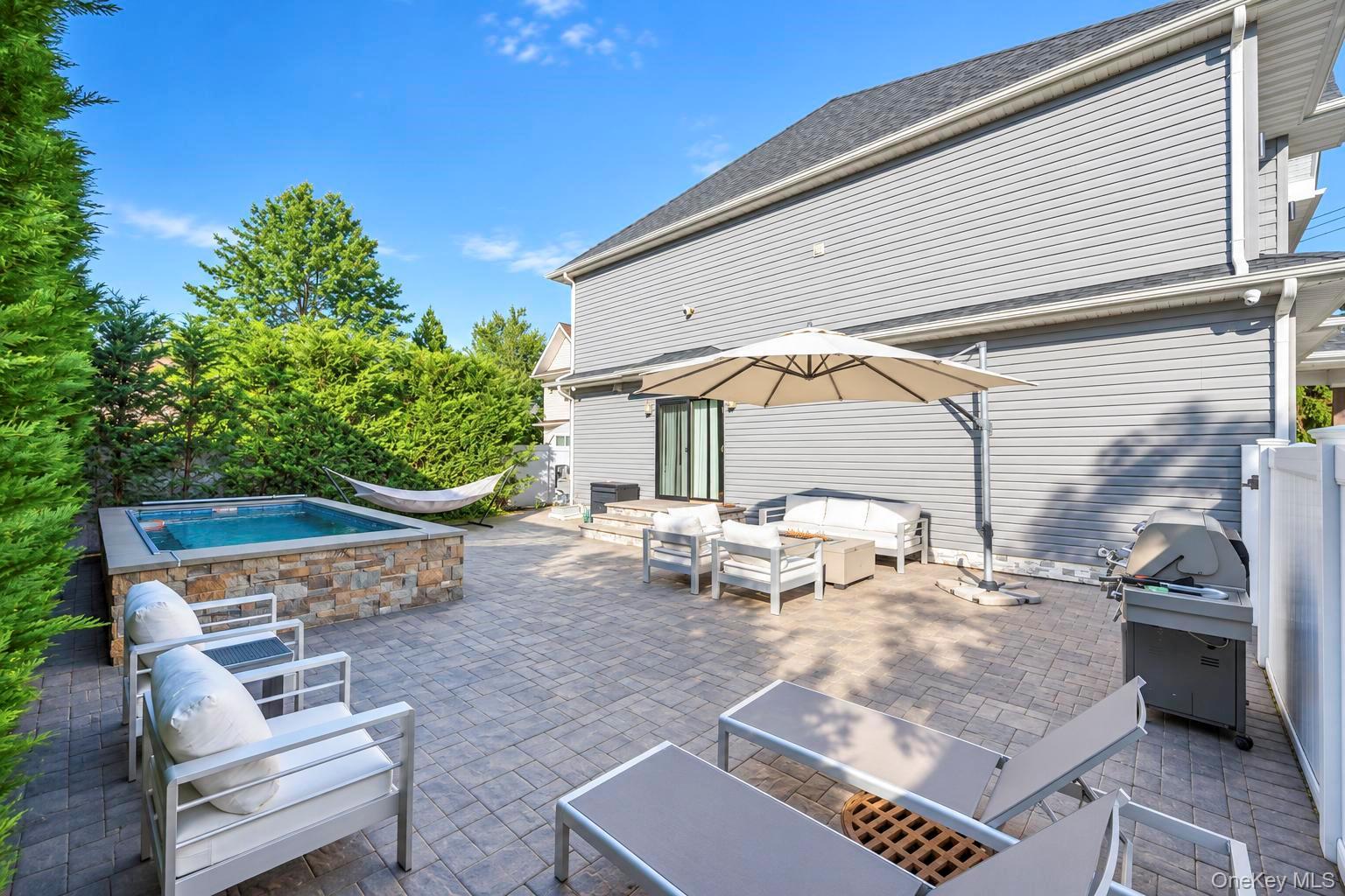 552 Dover Road Oceanside, NY 11572 - Photo 28 of 31 Gallery Image 28