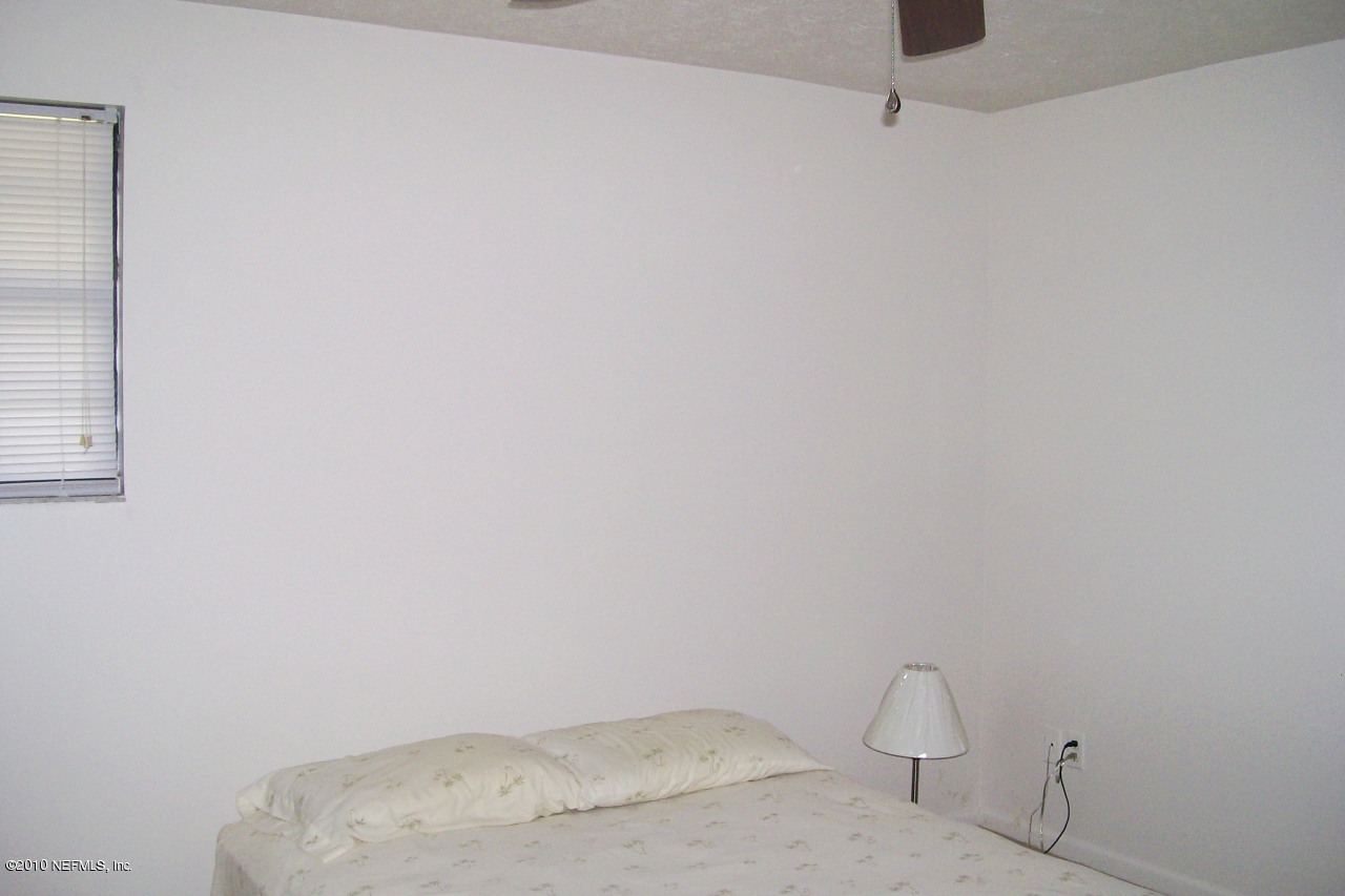 10259 Crystal Springs Road Jacksonville, FL 32221 - Photo 6 of 14 Master Bedroom 1